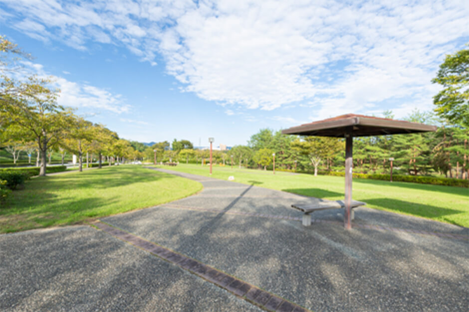 学園東公園